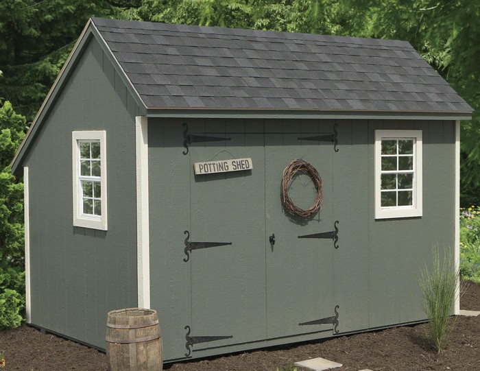 8x12 Saltbox shed for sale in Virginia